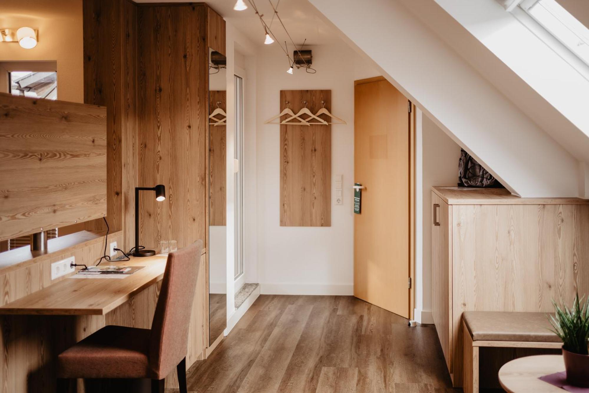 Hotel Garni Stube Endingen am Kaiserstuhl ภายนอก รูปภาพ