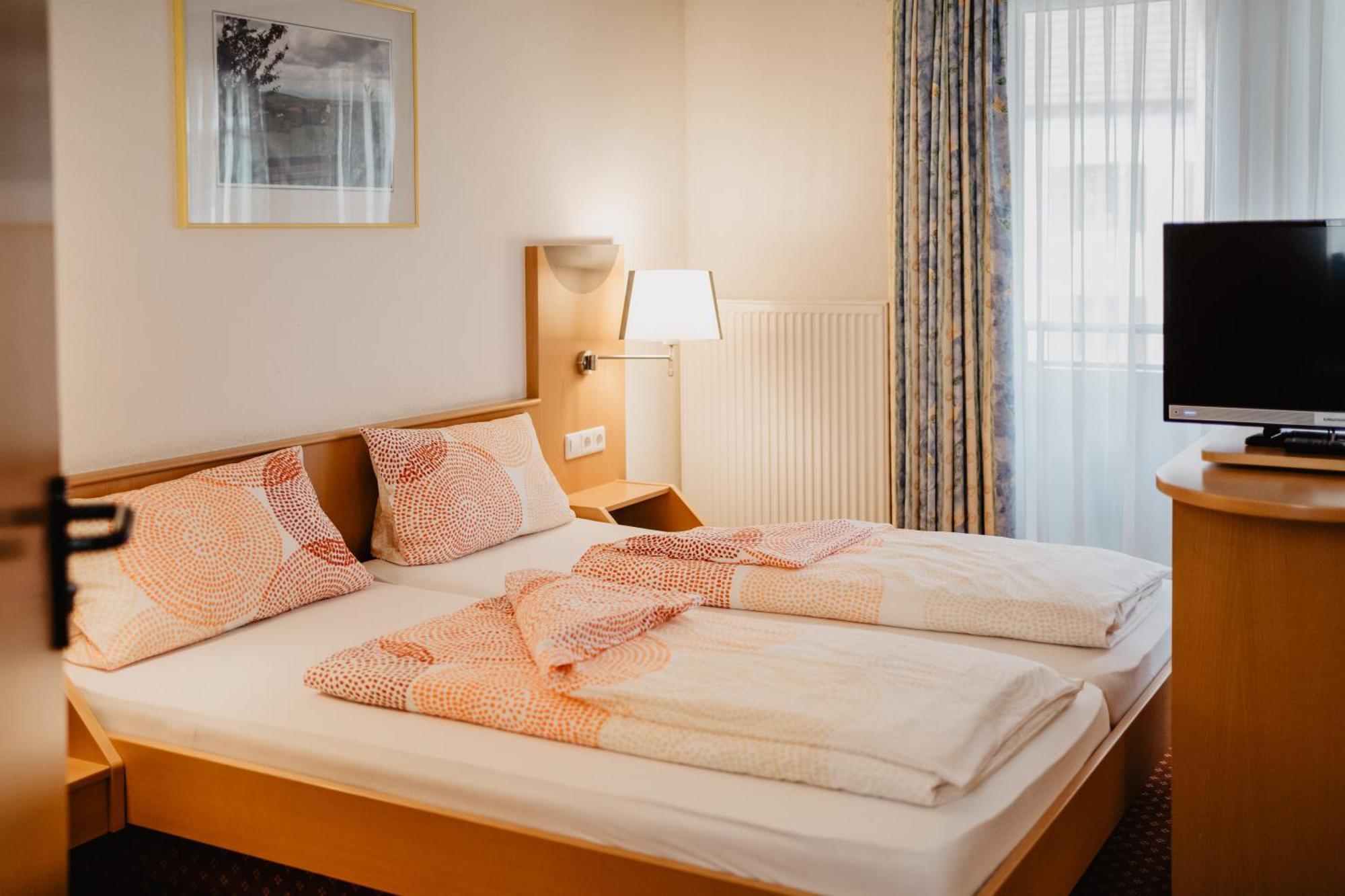 Hotel Garni Stube Endingen am Kaiserstuhl ภายนอก รูปภาพ